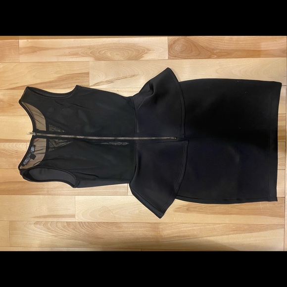 Dress - Picture 2 of 3